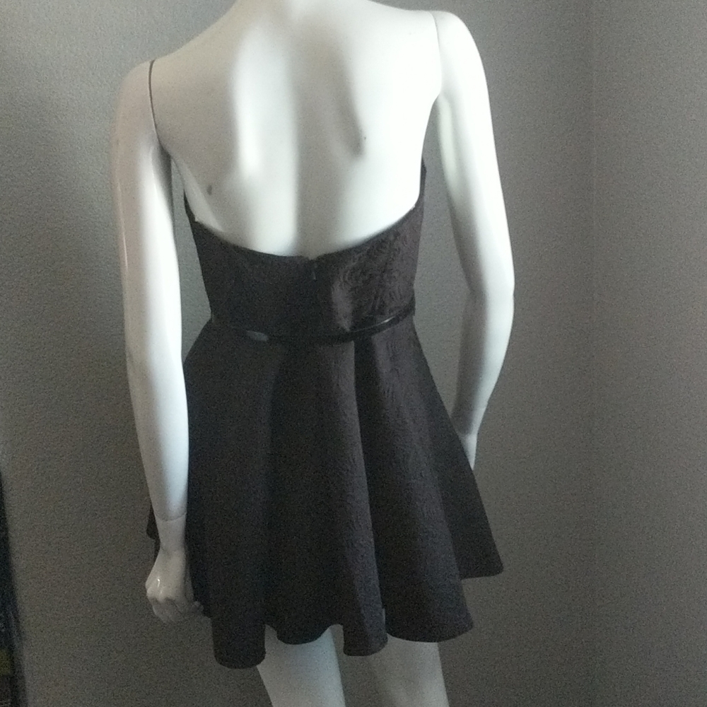 Forever 21 strapless dress - Picture 5 of 8